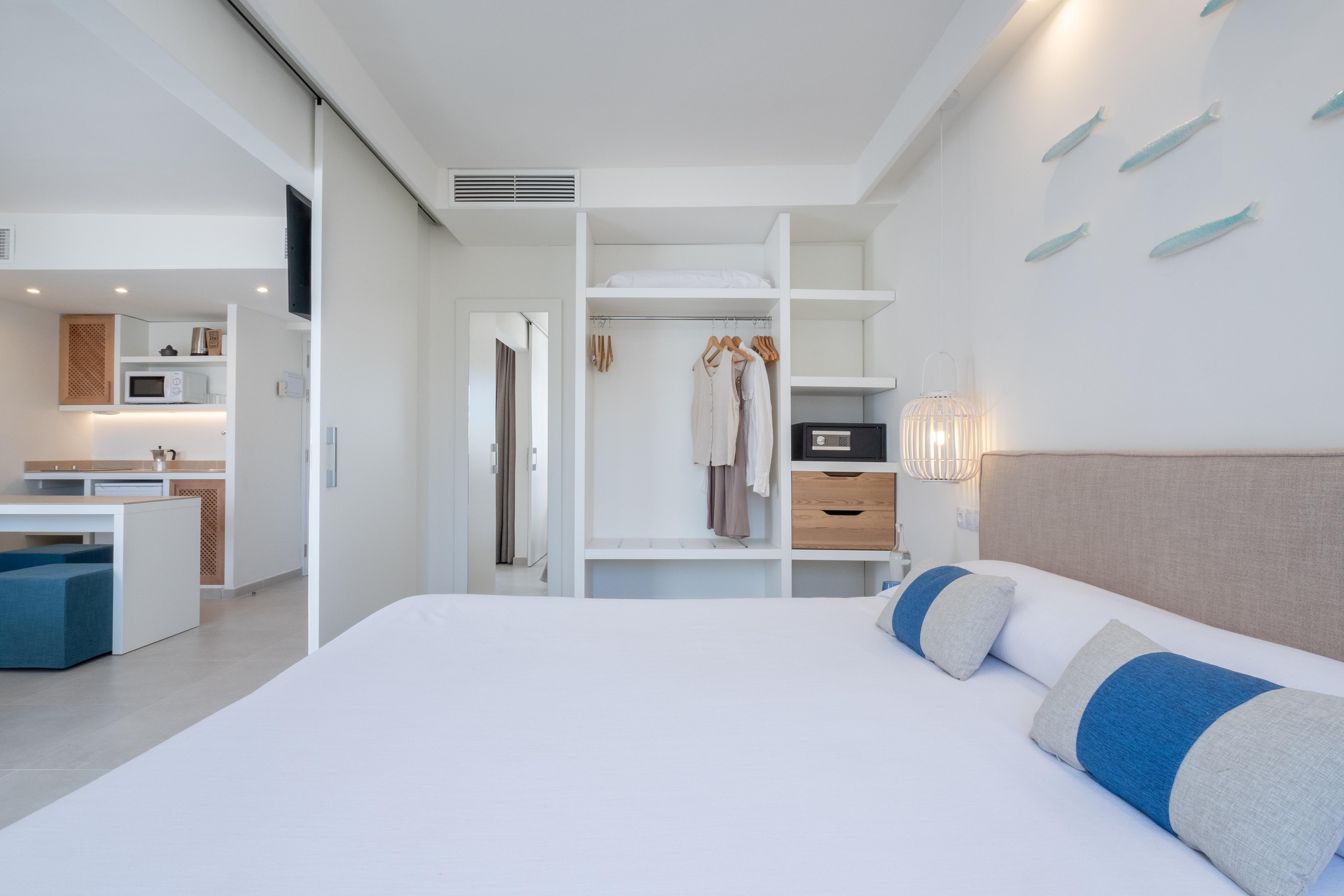 Fergus Style Carema Beach Cala'N Bosch  Exterior foto