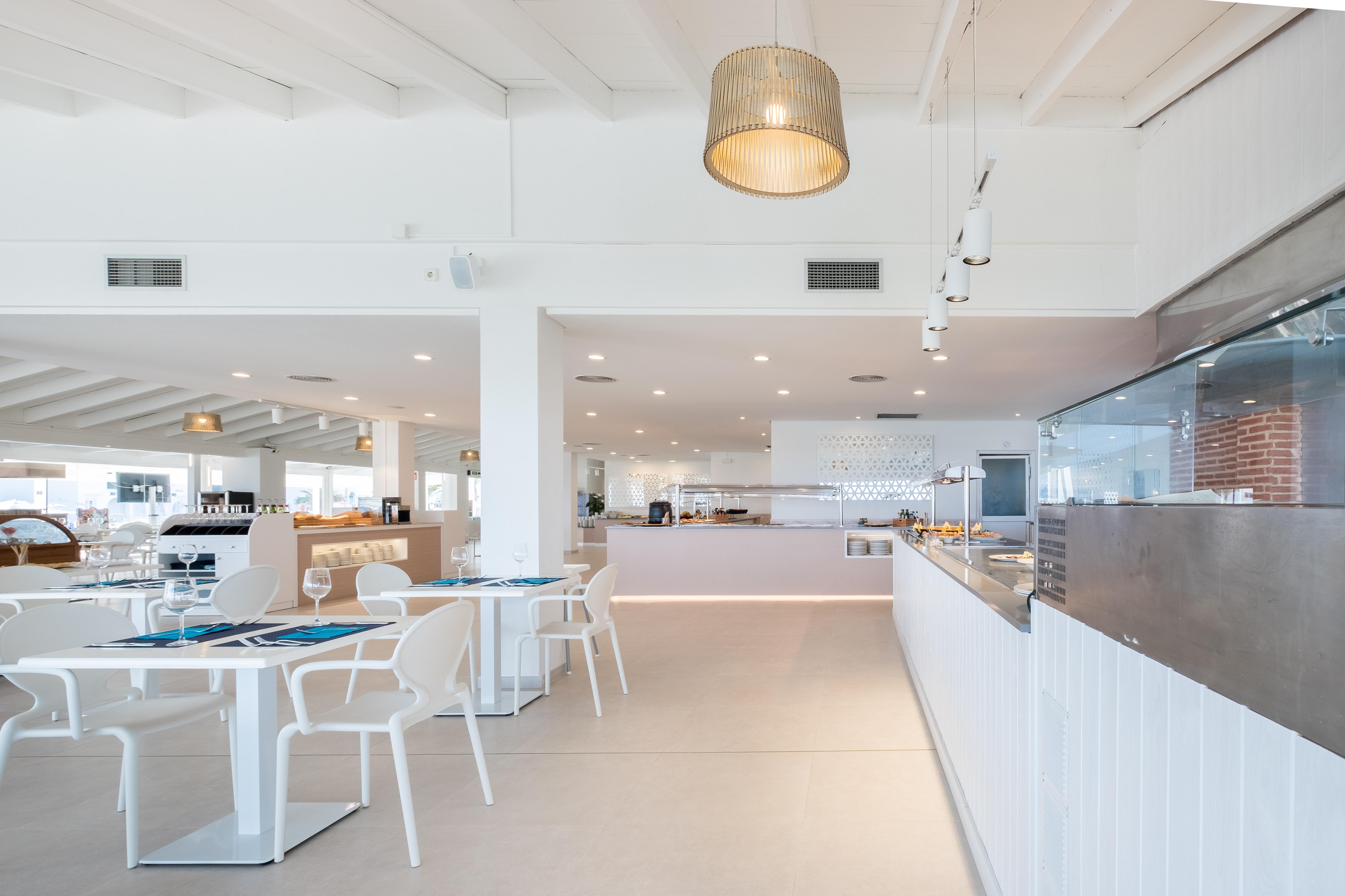 Fergus Style Carema Beach Cala'N Bosch  Exterior foto